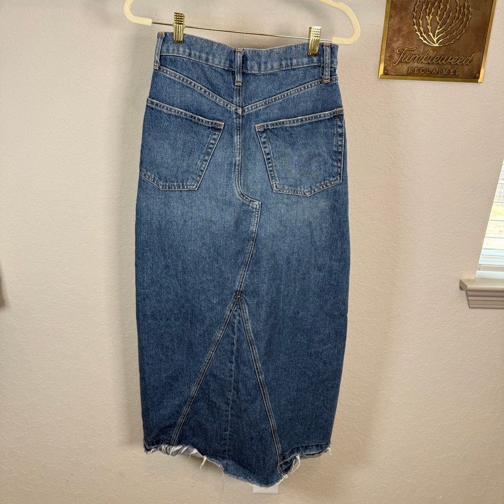 Gap Womens Medium Wash High Rise Denim Midi Skirt Raw Hem Front Slit Size 24 00 - Picture 5 of 7